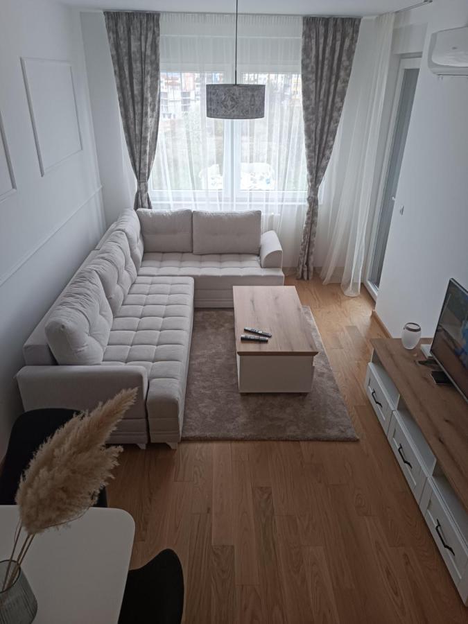 Apartman Vista Баня-Лука Экстерьер фото